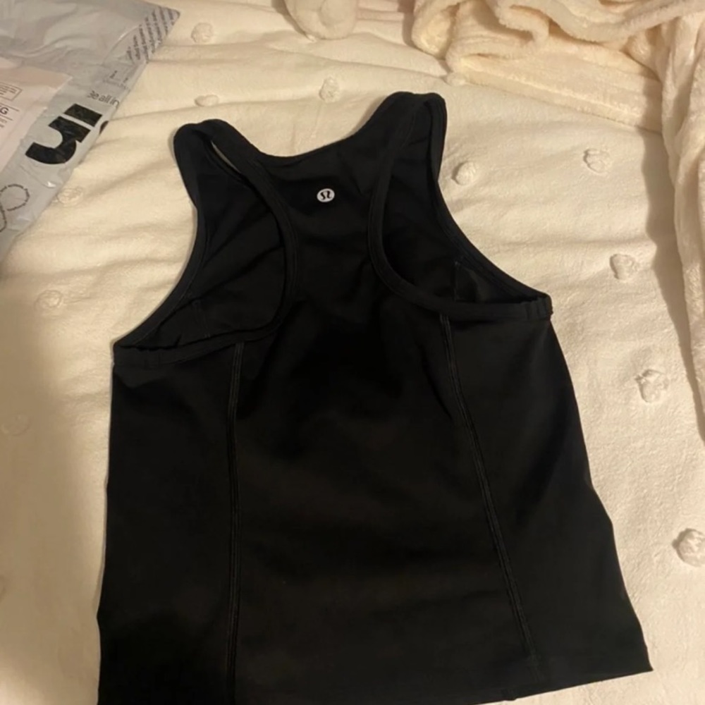 Lululemon work out top